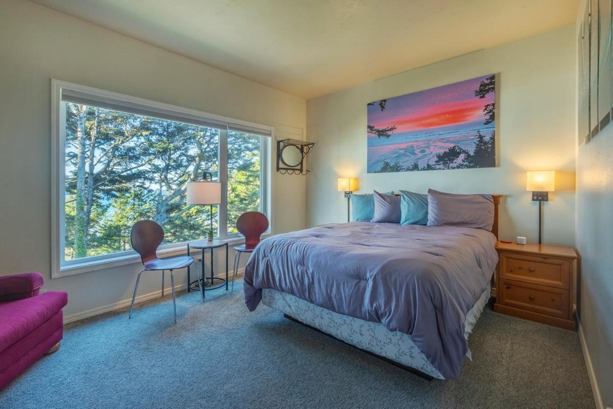 Tyee Lodge Bed And Breakfast Newport Exteriör bild